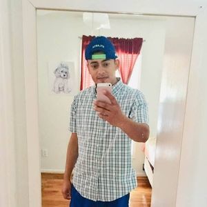 Meet your Posher, Daniel